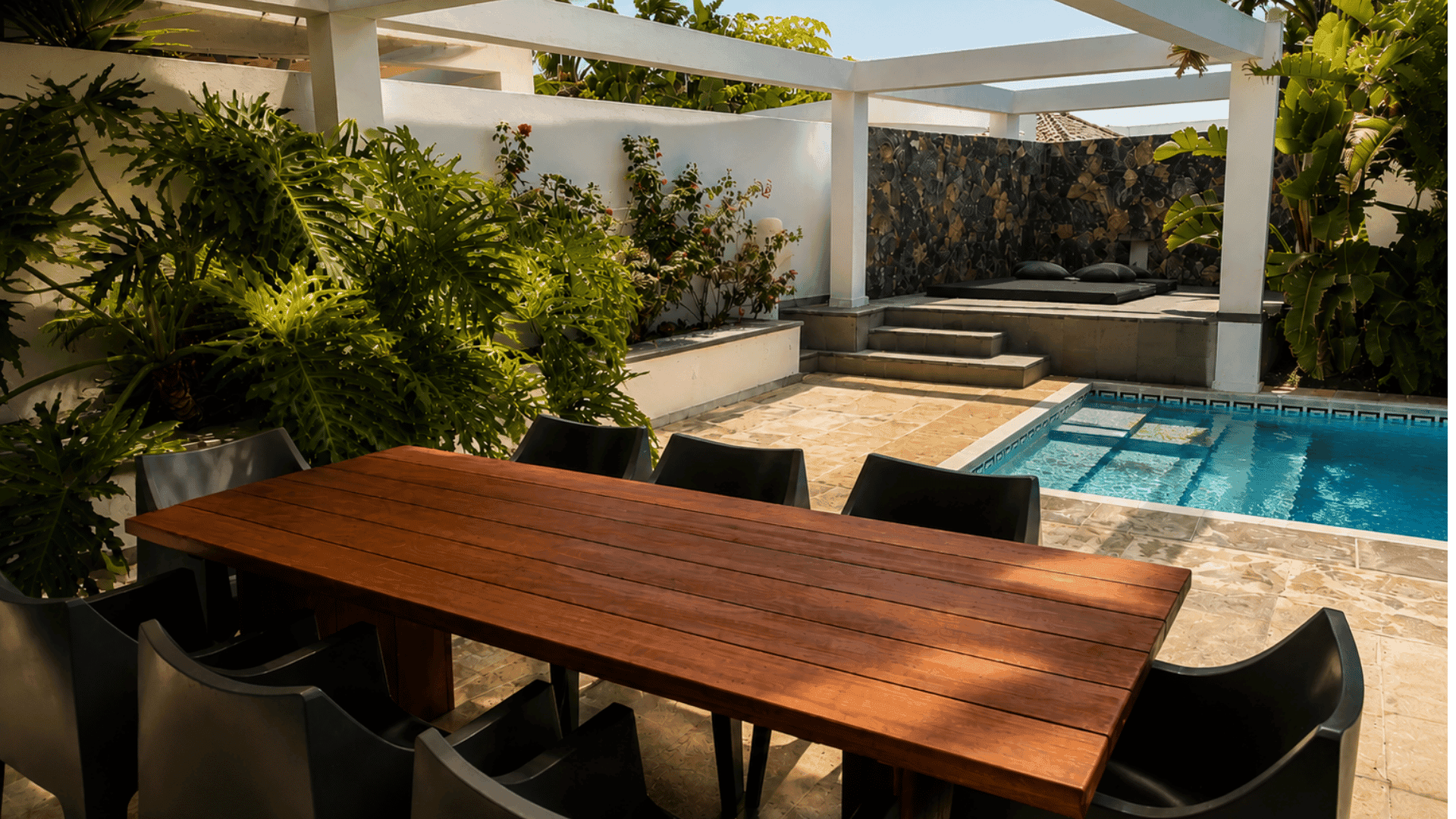 Villa Premium — CasaViva Studio cinematic treatment